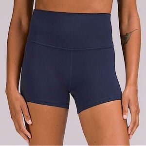 Lululemon Align short 4’’